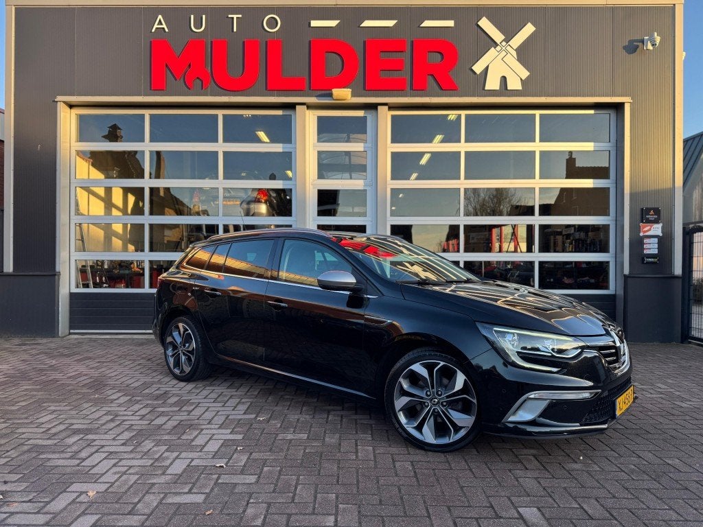 Renault MEGANE 1.2 TCE SÉRIE SIGNATURE EXCLUSIV / GT-LINE /, Auto's, Voorwielaandrijving, Euro 6, 4 cilinders, Leder