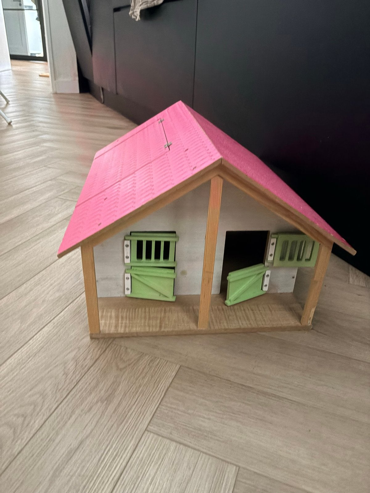Kids Globe Paardenstal met 2 boxen en berging, Ophalen, Gebruikt, Overige typen