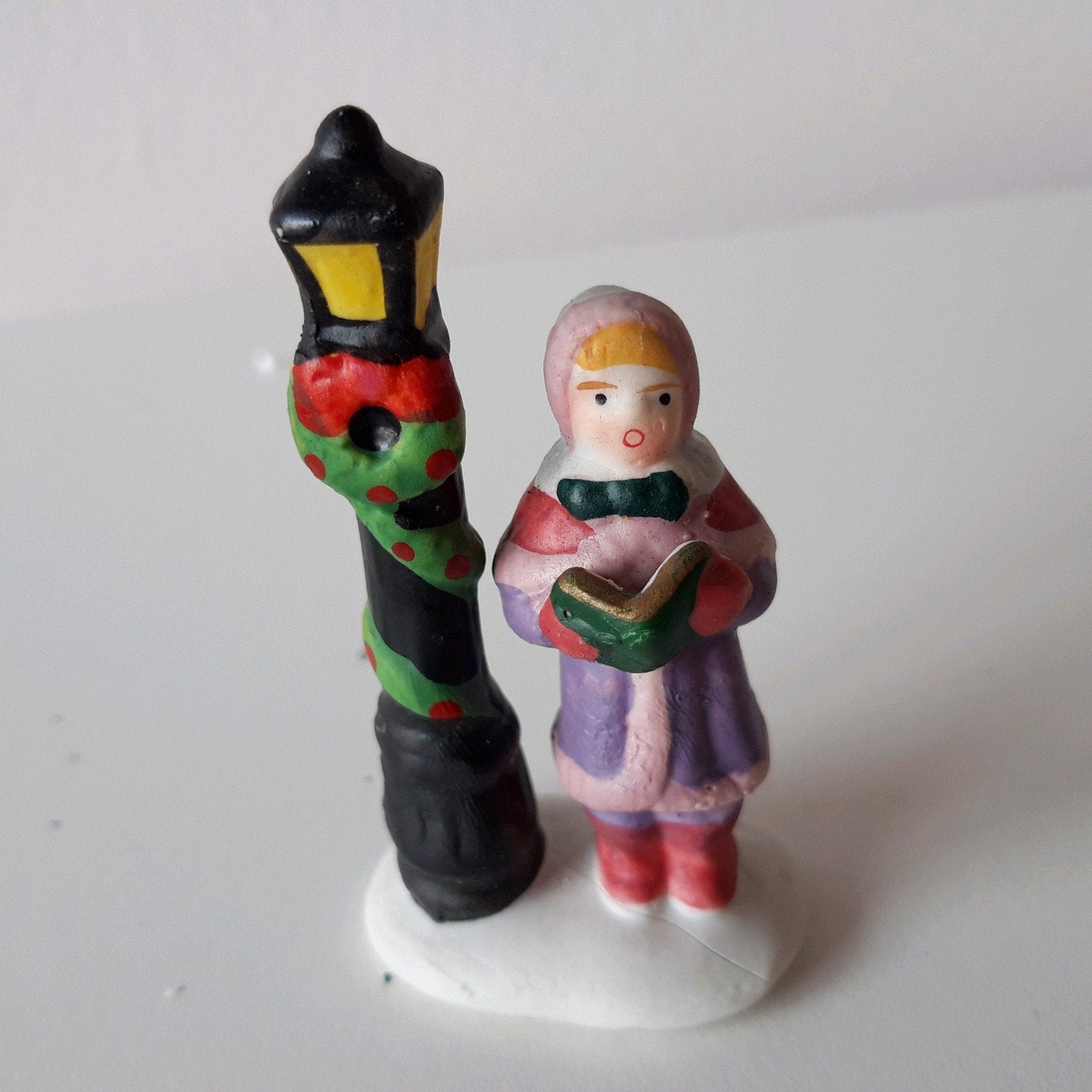 Lemax meisje, retired, Lemax figuur porselein, Ophalen of Verzenden