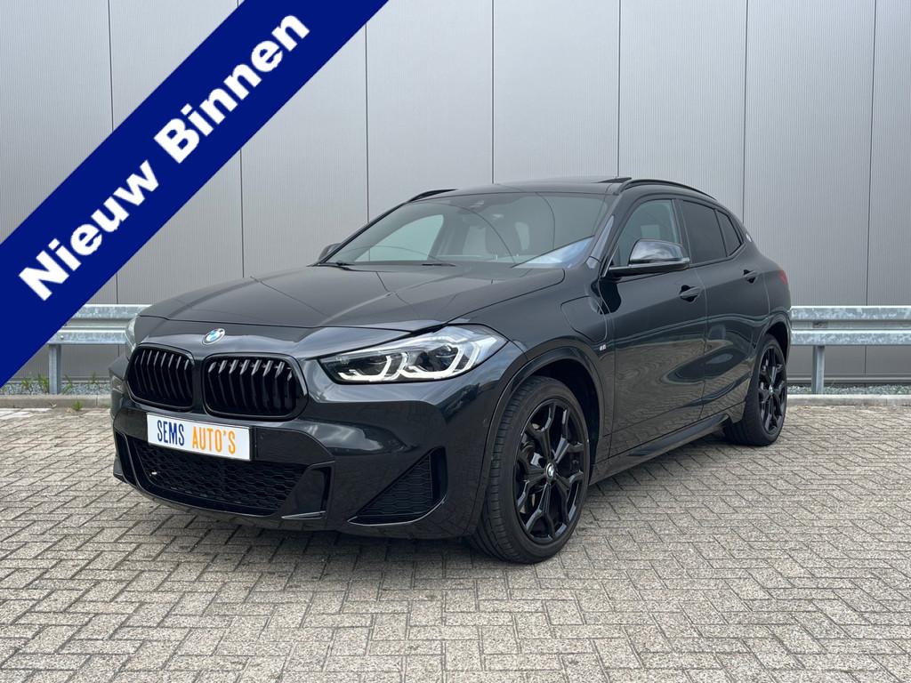 BMW X2 xDrive25e High Executive M-Pakket / Pano / Vol Leder, Auto's, BMW, Automaat, X2, Euro 6, 95 pk