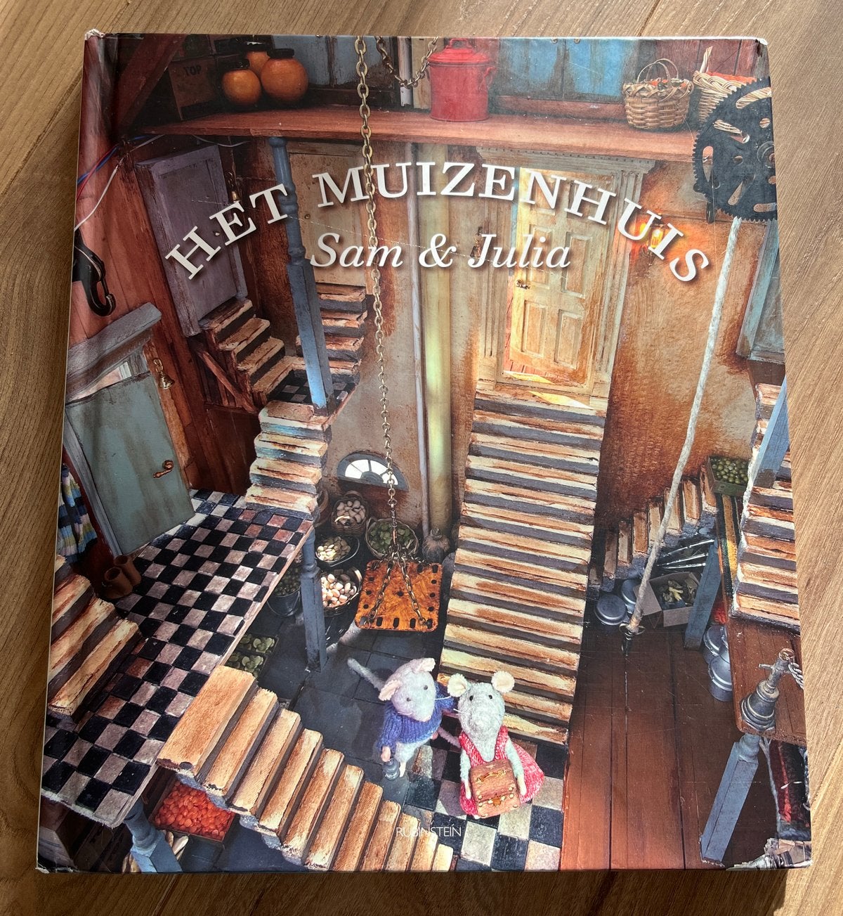 Het Muizenhuis Sam & Julia - Karina Schaapman, Boeken, Ophalen of Verzenden, Zo goed als nieuw, Fictie algemeen