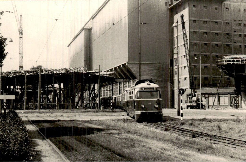 Rotterdam - Foto Maasheuvel - Postselaan Brielse laan Metro, Verzamelen, Ophalen of Verzenden, 1940 tot 1960, Zuid-Holland