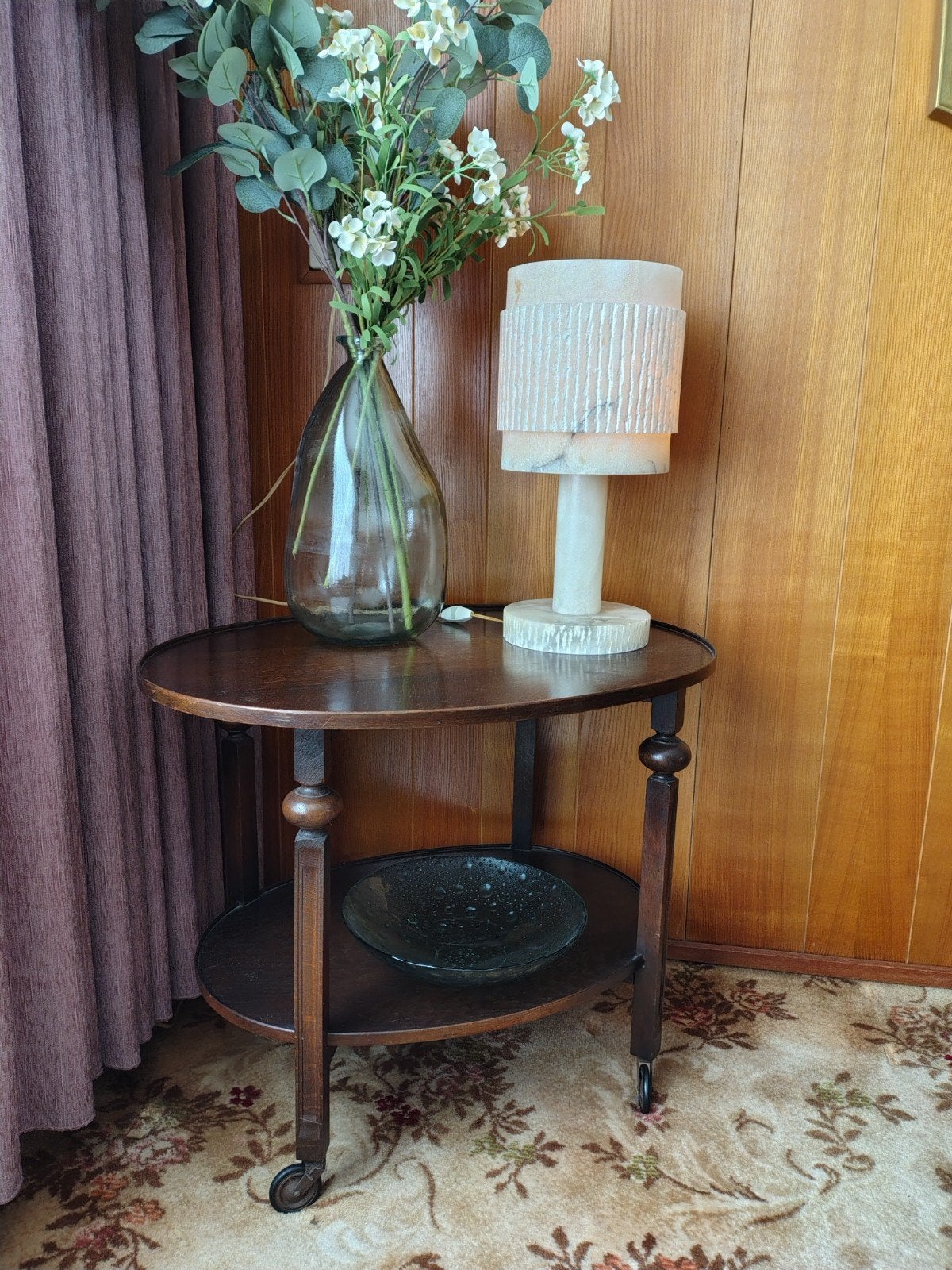Vintage houten bijzettafel theetafel op wieltjes, Huis en Inrichting, Minder dan 55 cm, Gebruikt, Vintage, Ovaal