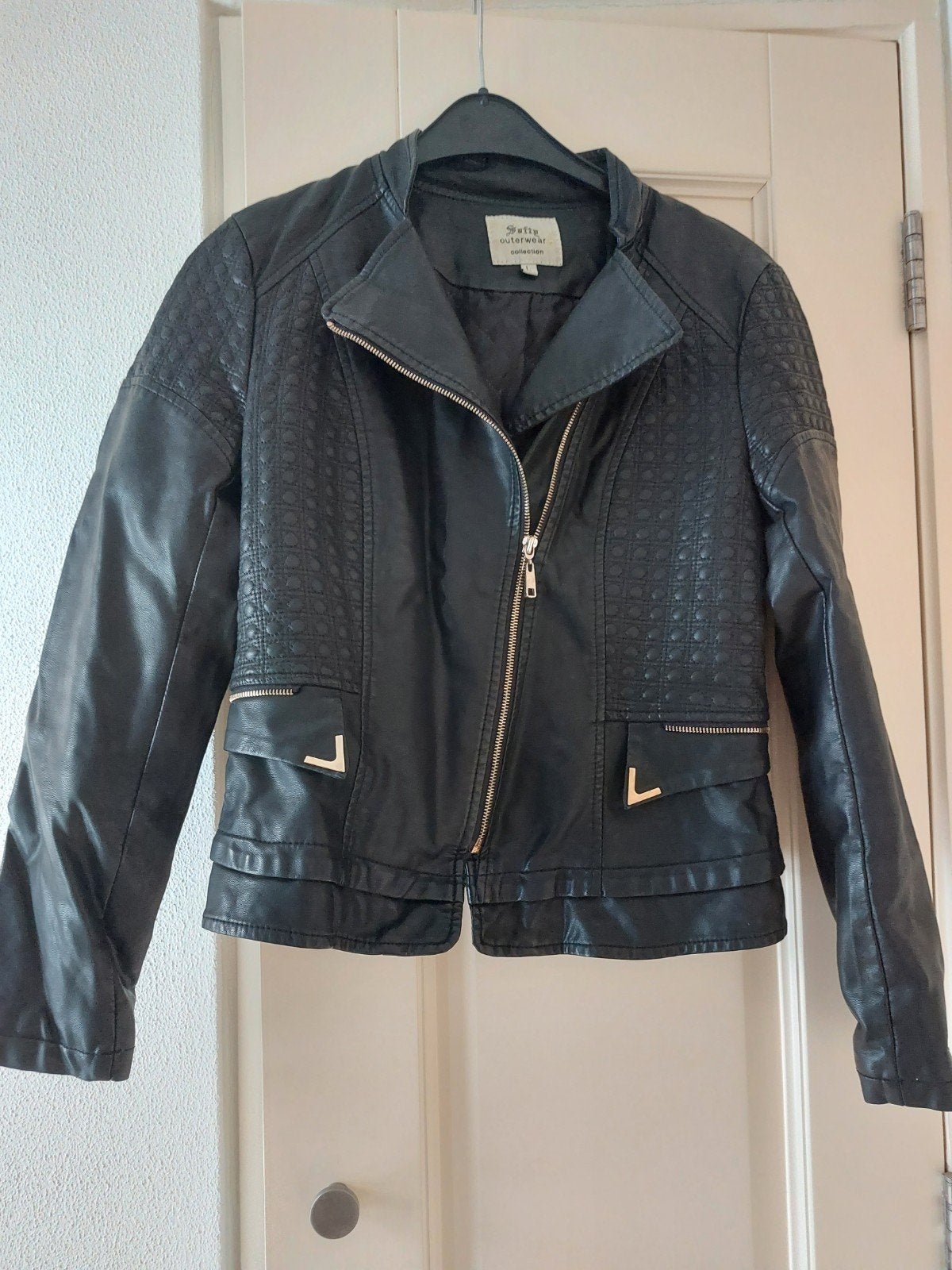 Zwarte Softy Outerwear leren jas maat L, Zwart, Maat 42/44 (L), Ophalen of Verzenden, Softy Outerwear
