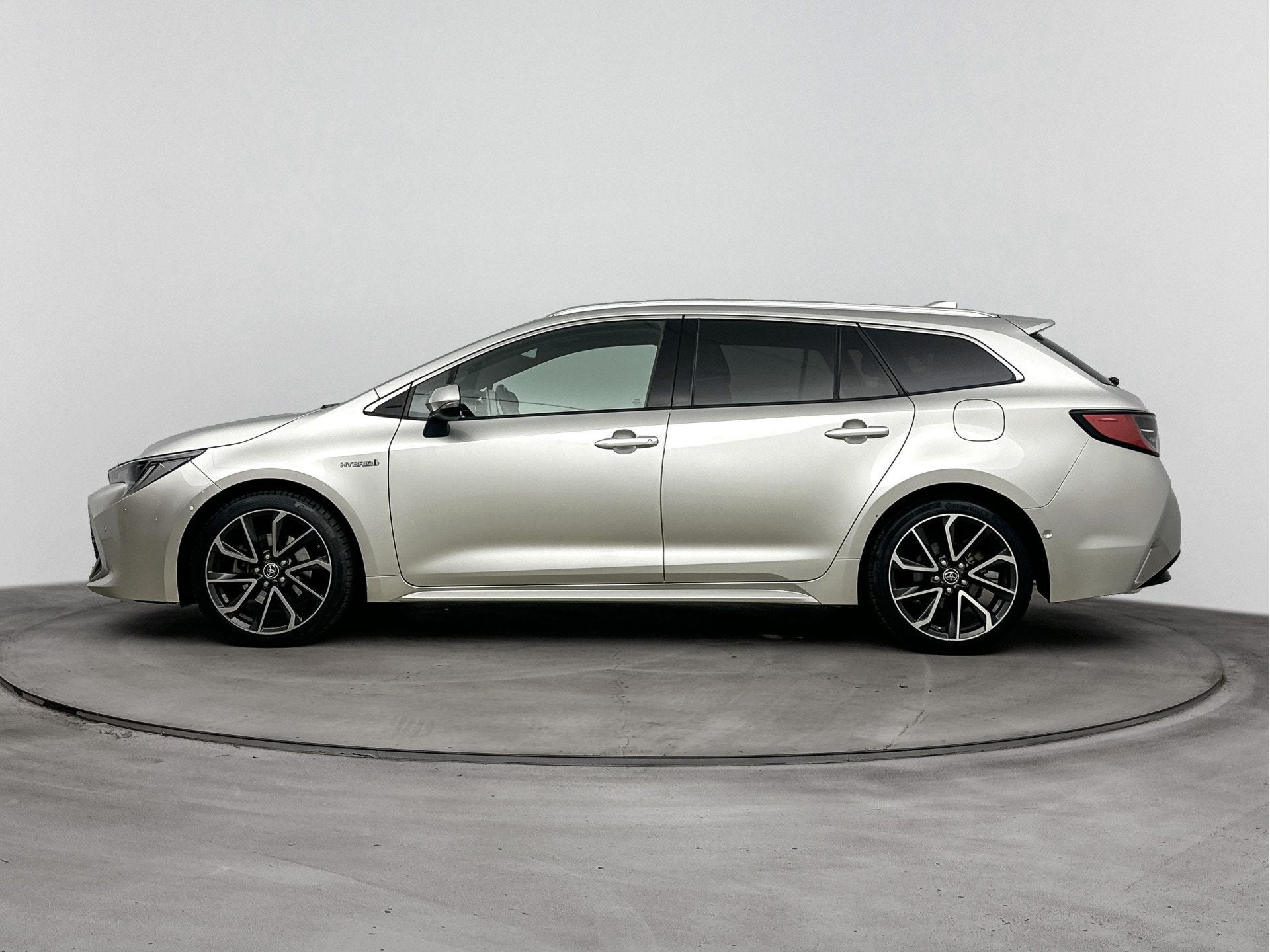 Toyota Corolla Touring Sports 2.0 Hybrid Executive JBL | Par, Auto's, 450 kg, Gebruikt, 4 cilinders, Origineel Nederlands