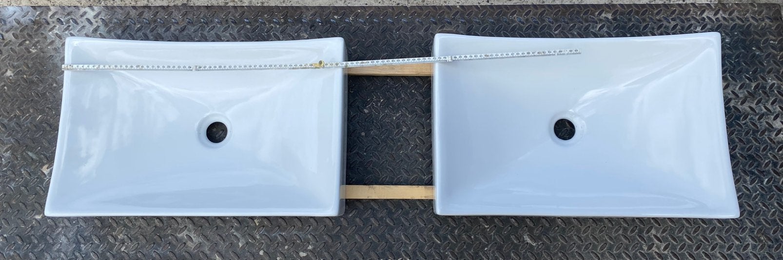 Opbouw wasbak keramisch 2 stuks, Ophalen, Zo goed als nieuw, Wastafel