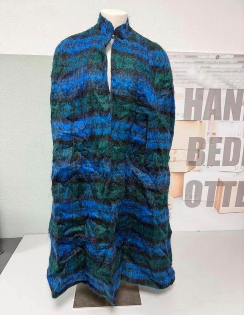 Zeldzaam Donegal Design Cape Poncho Mohair & Wol Blauw/Groen, Kleding | Dames, Ophalen of Verzenden, Zo goed als nieuw, H, H