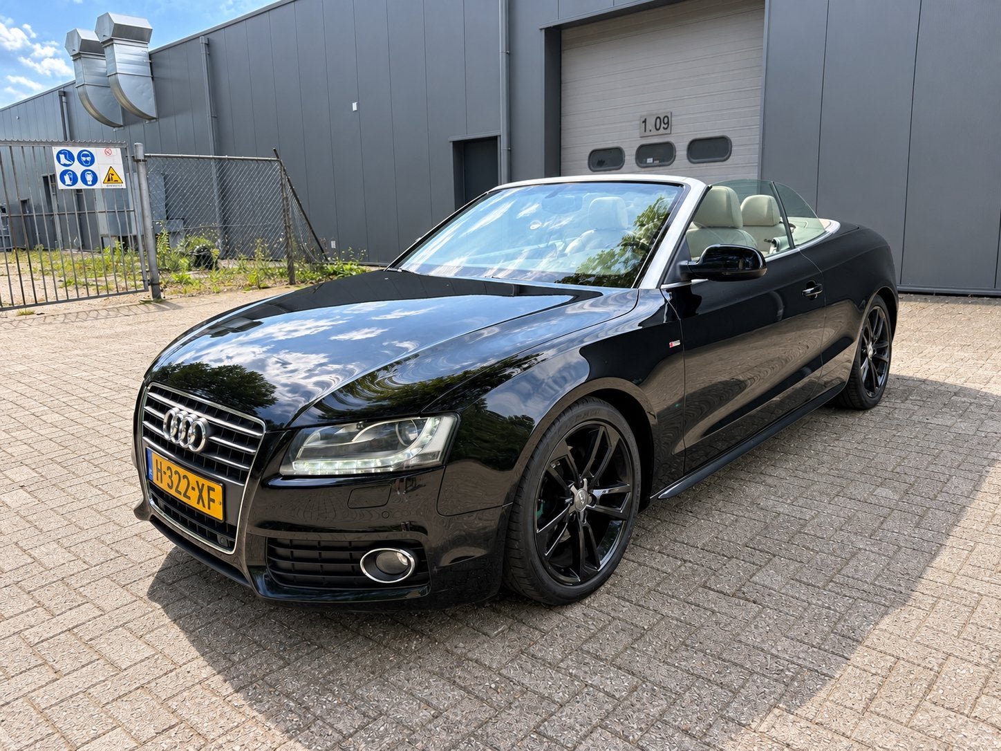 Audi A5 1.8 Tfsi 118KW Cabrio 2010 Zwart, Auto's, Voorwielaandrijving, Bluetooth, 4 cilinders, Cabriolet