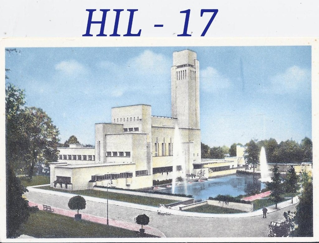 Q17 Ongelopen ansichtkaart Hilversum Raadhuis, Ophalen of Verzenden, 1980 tot heden, Ongelopen, Noord-Holland