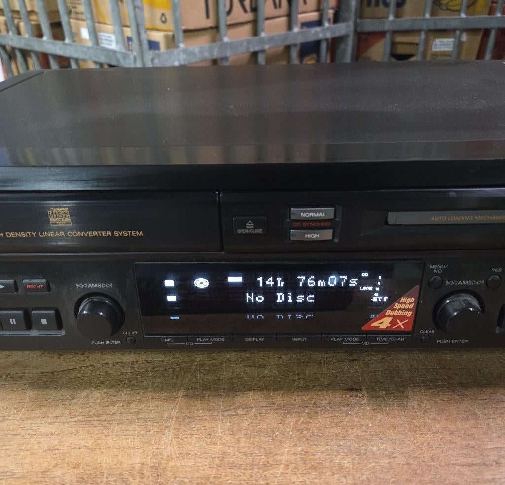 Sony MXD-D3 CD Player & Minidisc, Gebruikt, Ophalen of Verzenden, X, Sony