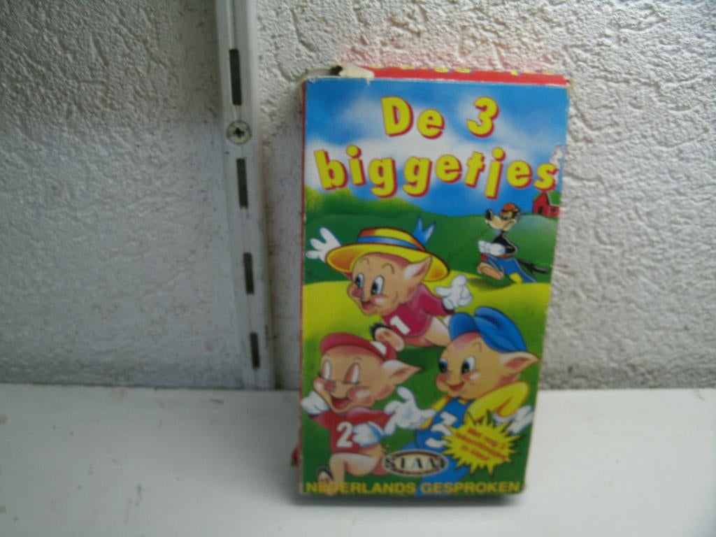 vhs 16a de 3 biggetjes, Alle leeftijden, Ophalen of Verzenden, Zo goed als nieuw