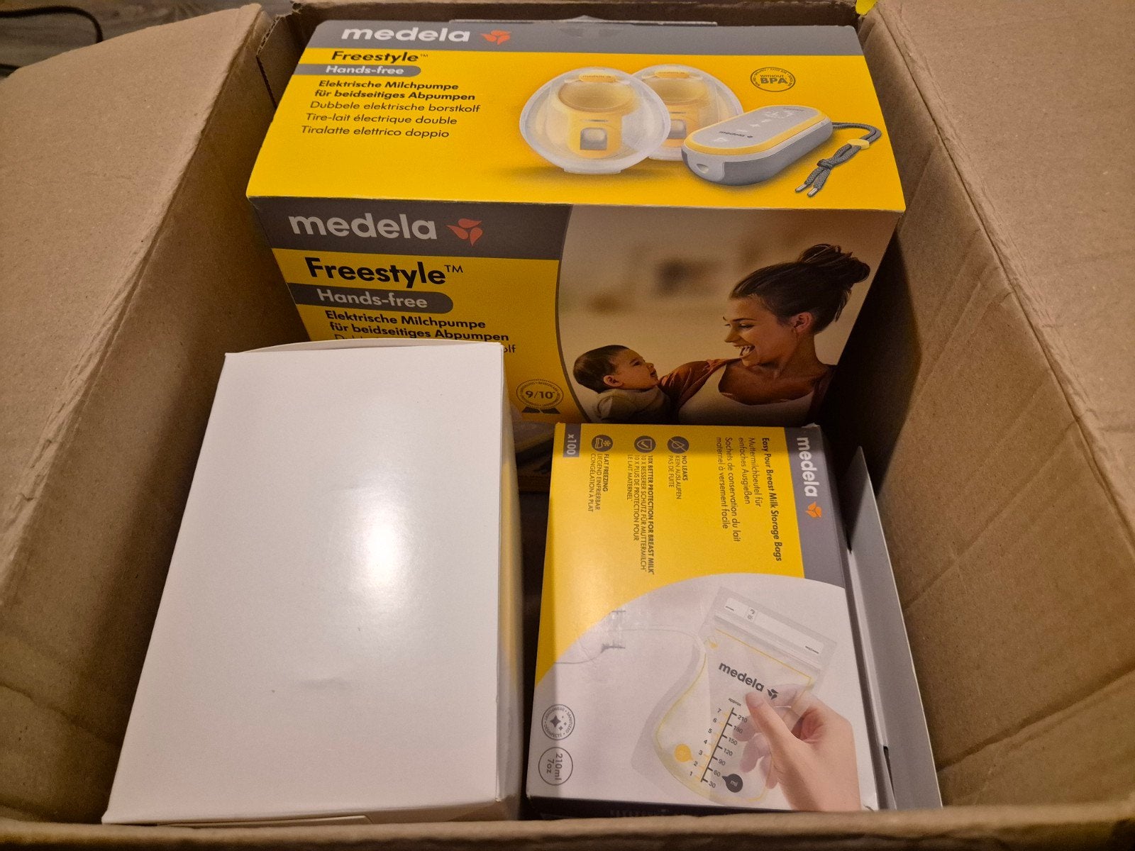 complete set Medela  Freestyle elektrisch + extras, Ophalen of Verzenden, Zo goed als nieuw