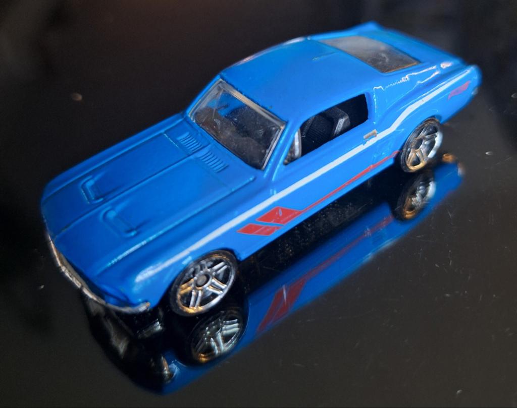 Hotwheels  67 mustang coupe, Ophalen of Verzenden, Zo goed als nieuw, Auto
