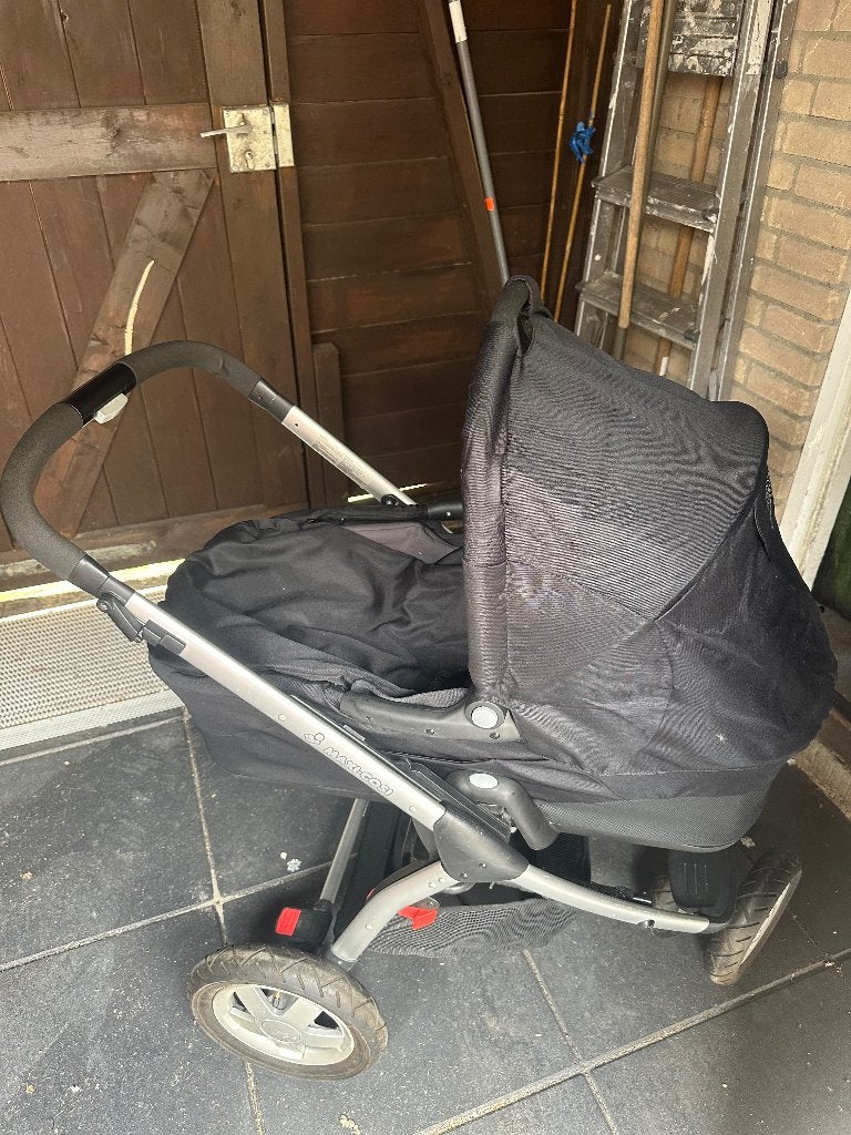 Kinderwagen maxi cosi met zittertje netjes!, Ophalen, Gebruikt, Duowagen, Combiwagen