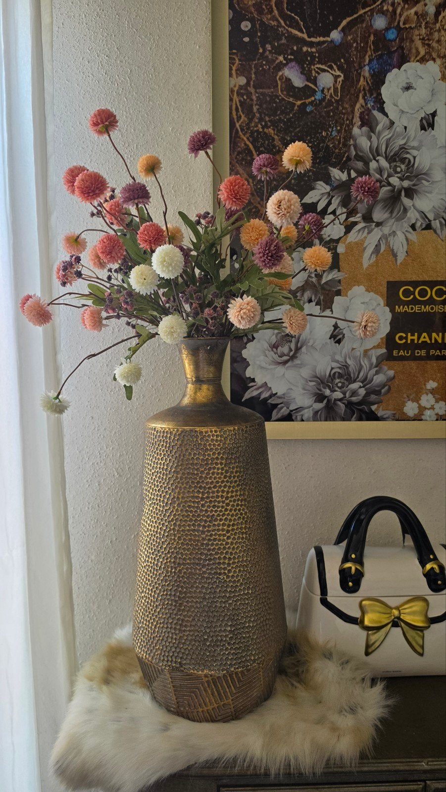Goudkleurige Flessenvaas van Countryfield met Decoratie, Ophalen of Verzenden, Zo goed als nieuw, Goud, Inclusief decoratie