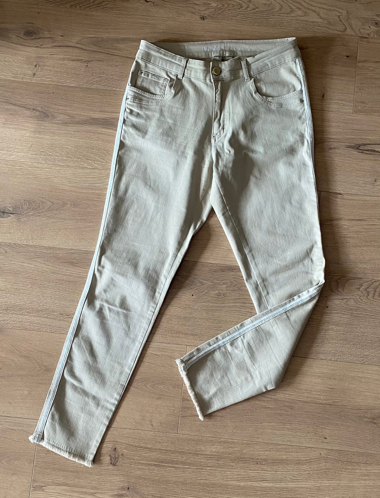 Skinny/high waist broek van PARA MI..mt:40/28, Maat 38/40 (M), B, Verzenden, Beige