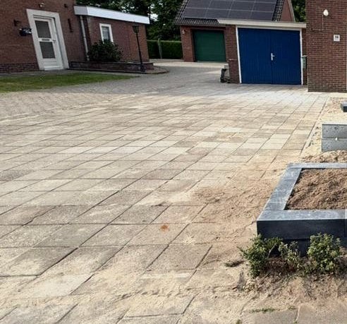 +/- 500 tegels 30x30 50m2 of 5x10m2 of eventueel paar tegels, Tuin en Terras, Gebruikt, Overige typen, Ophalen of Verzenden, 10 m² of meer