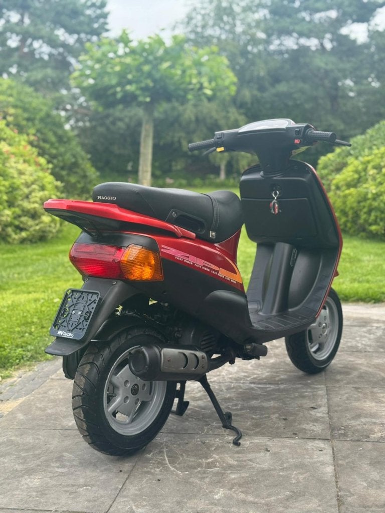 ⭐️Piaggio zip fastrider 50cc 2 takt sp vork 10856 km⭐️, Fietsen en Brommers, Scooters | Piaggio, Niet ingevuld, Niet ingevuld