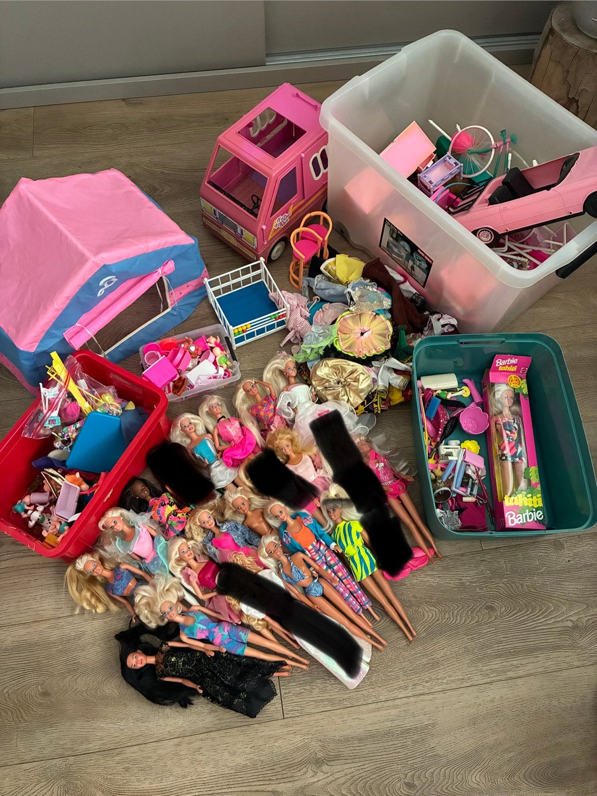 Groot pakket jaren 90 barbies en accessoires, Kinderen en Baby's, Ophalen, Gebruikt, Barbie