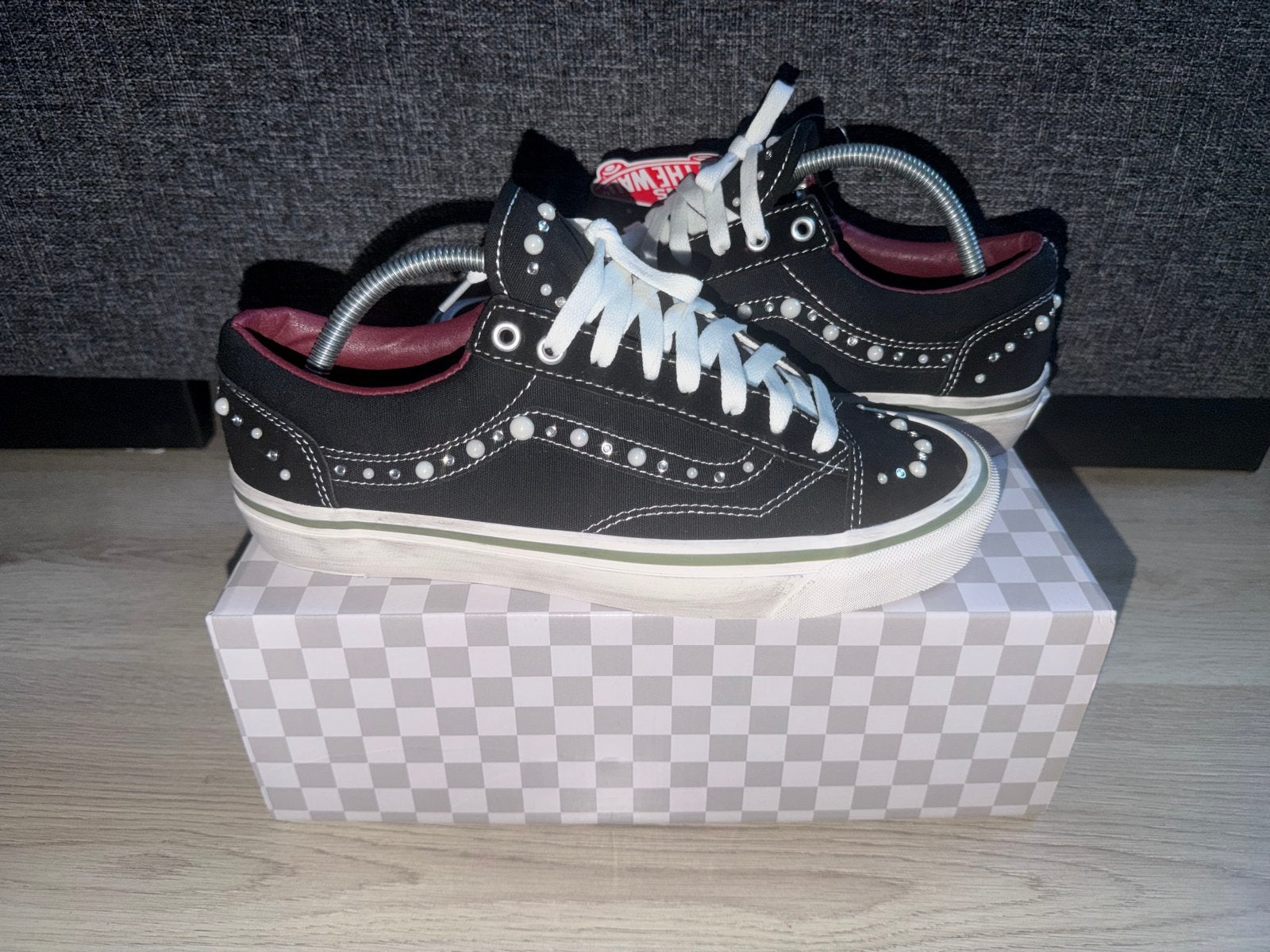 Vans Old Skool Studded Sneakers, Ophalen of Verzenden, Nieuw, Zwart, Sneakers of Gympen