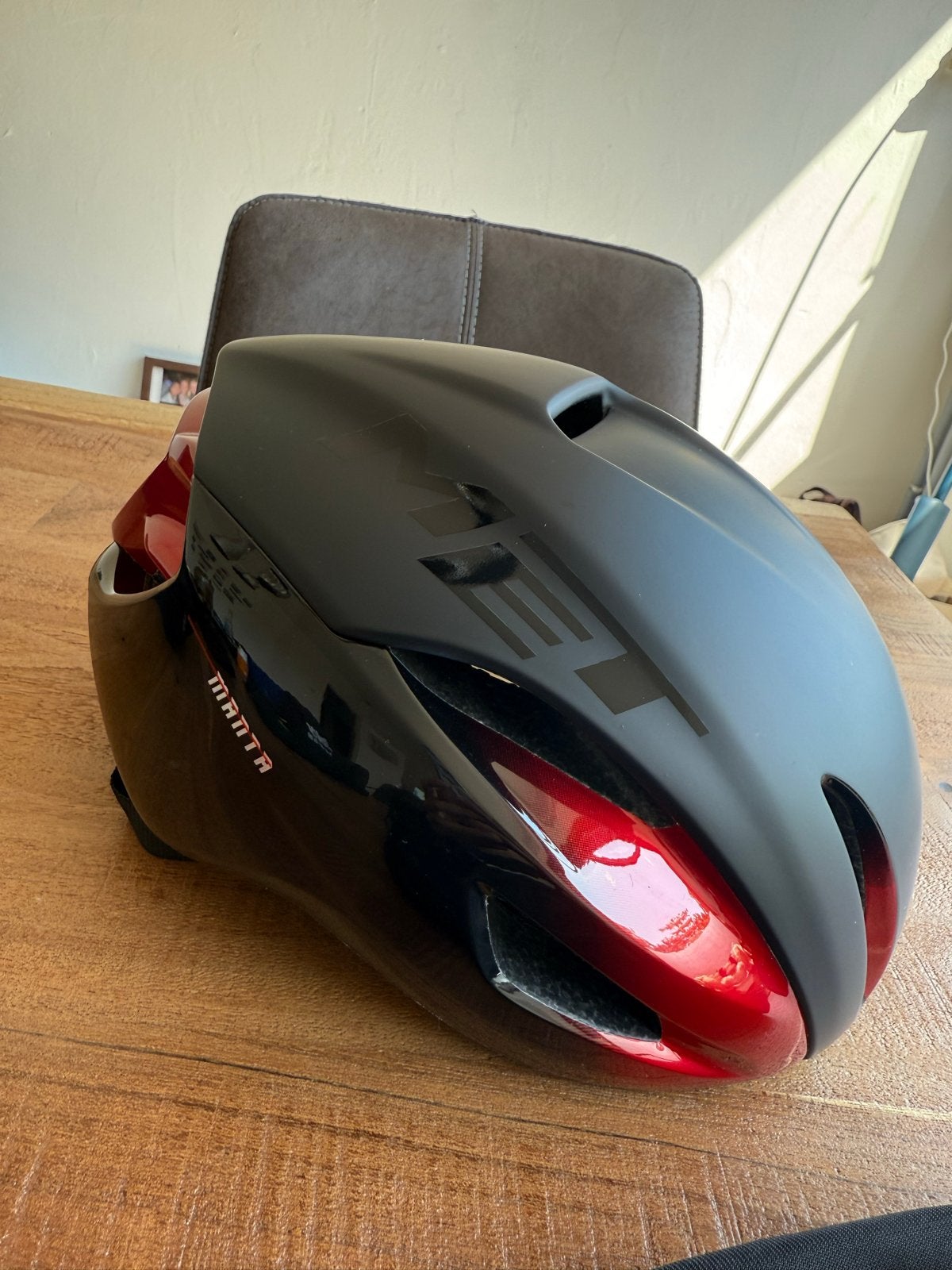 MET Manta racefietshelm met bril en fietskleding, Ophalen, Zo goed als nieuw, Overige maten, Heer of Dame
