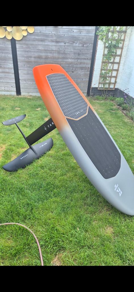 Takoon Cruise 5'10 en Starter foil 1800, Ophalen of Verzenden, Wingsurf-board