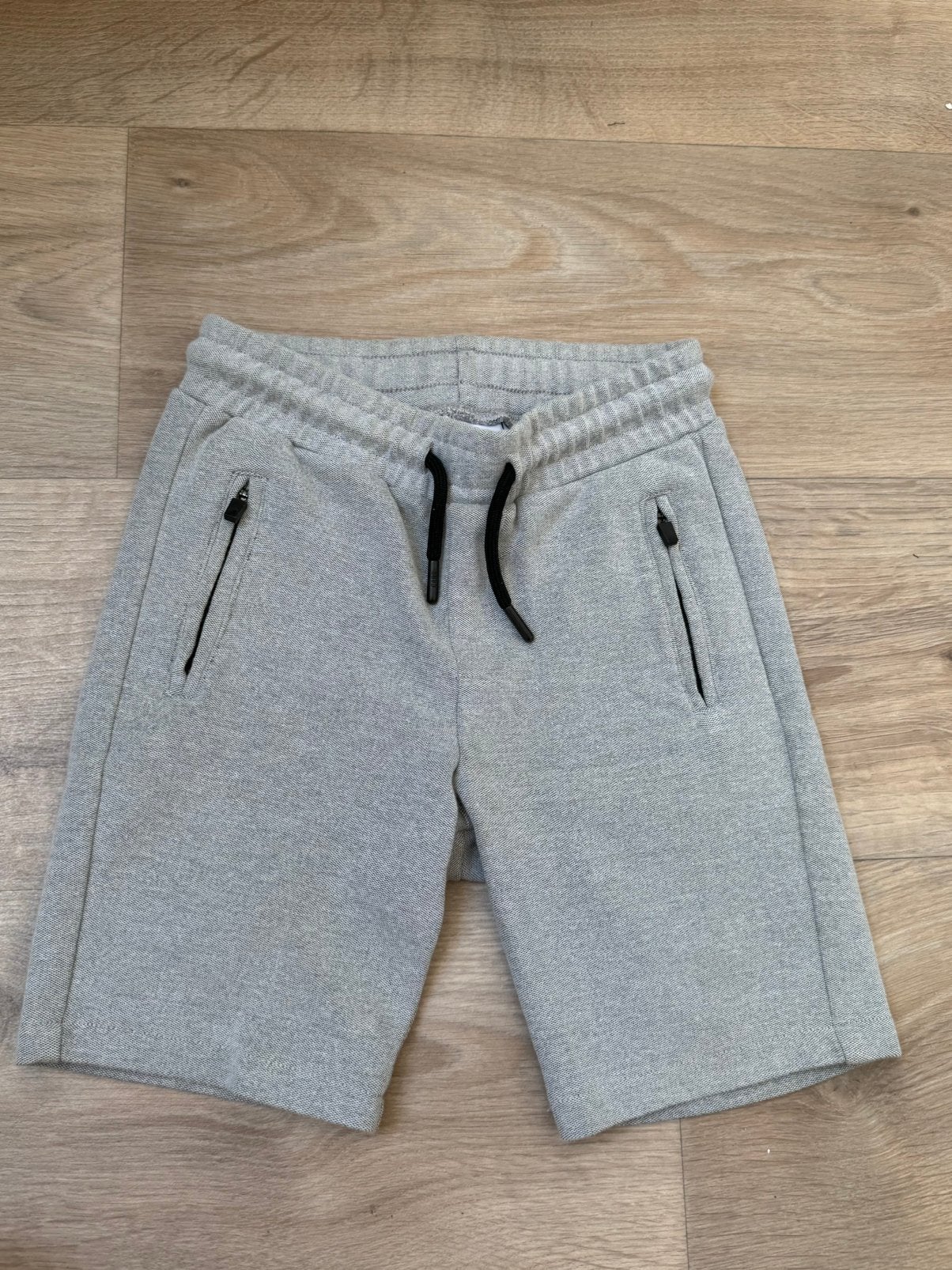 Leuke korte grijze broek Cars Jeans  maat 128, Ophalen of Verzenden, Zo goed als nieuw, Jongen, Broek