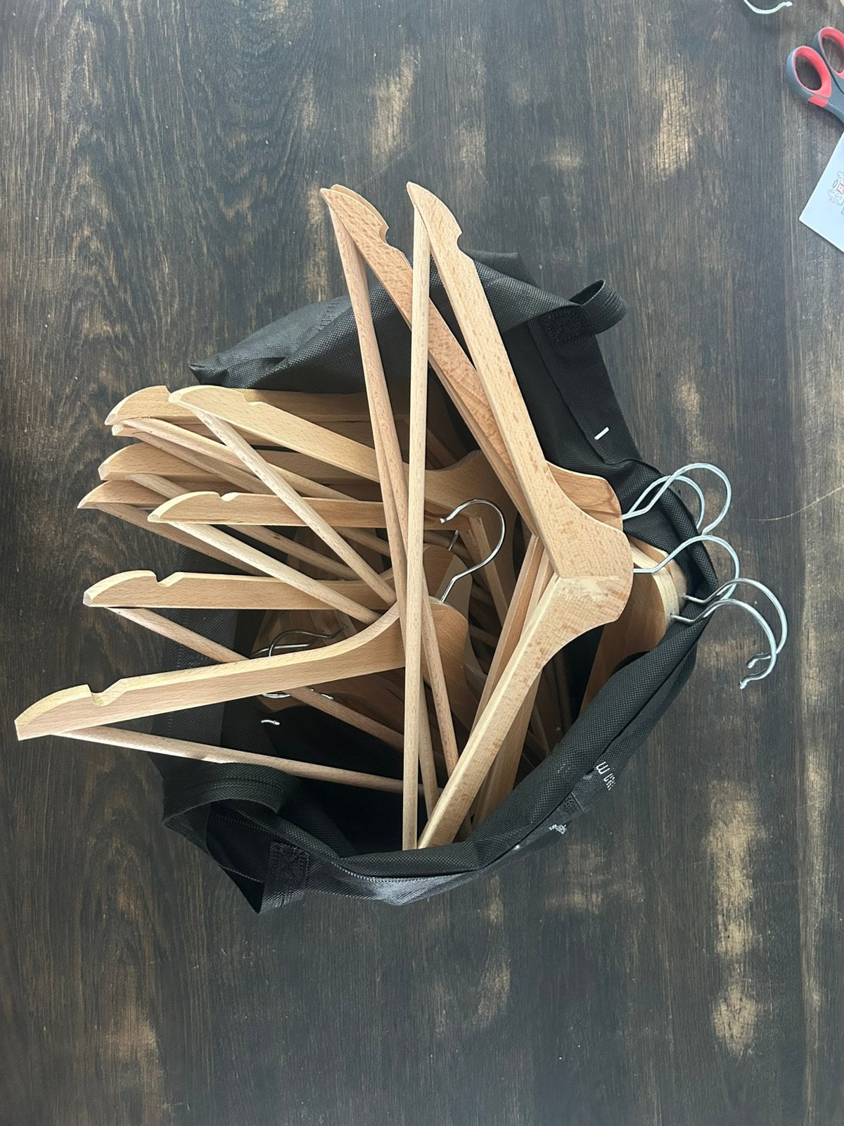 24 IKEA BUMERANG houten kledinghangers, Ophalen, Zo goed als nieuw, Hout