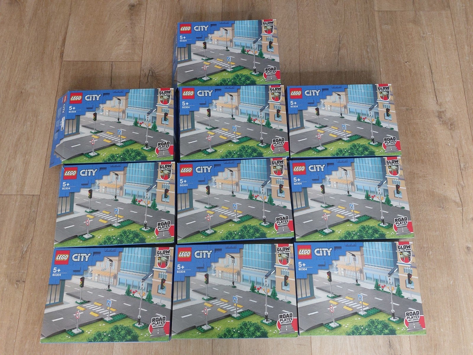 Lego City 60304 Road Plates / wegenplaten 10 dozen, City, Gebruikte blokjes met nopjes, Lego, Compleet