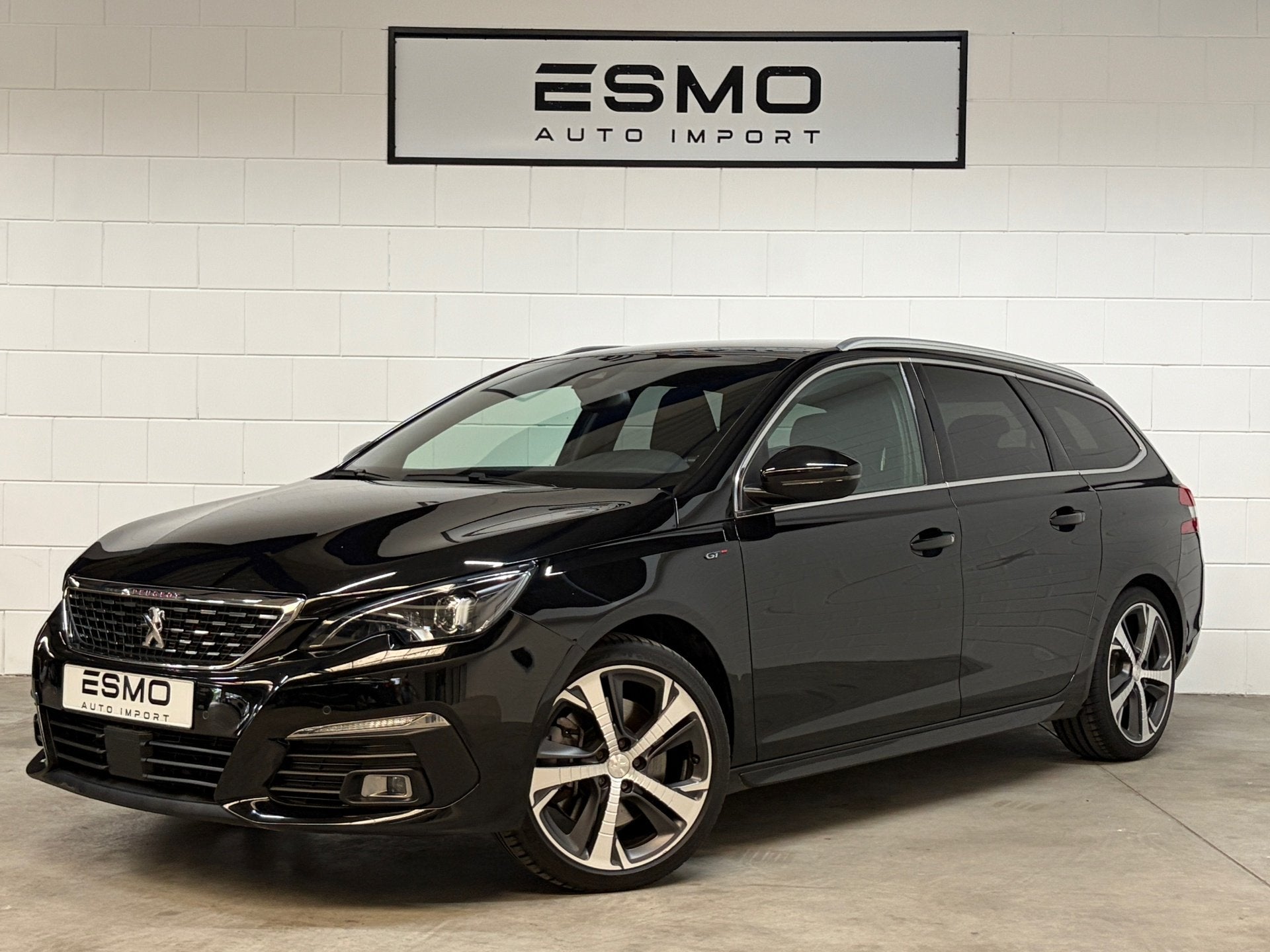 Peugeot 308 SW 1.6 GT 225 pk Automaat Camera Navigatie, Auto's, Peugeot, Gebruikt, Zwart, 4 cilinders, Zwart