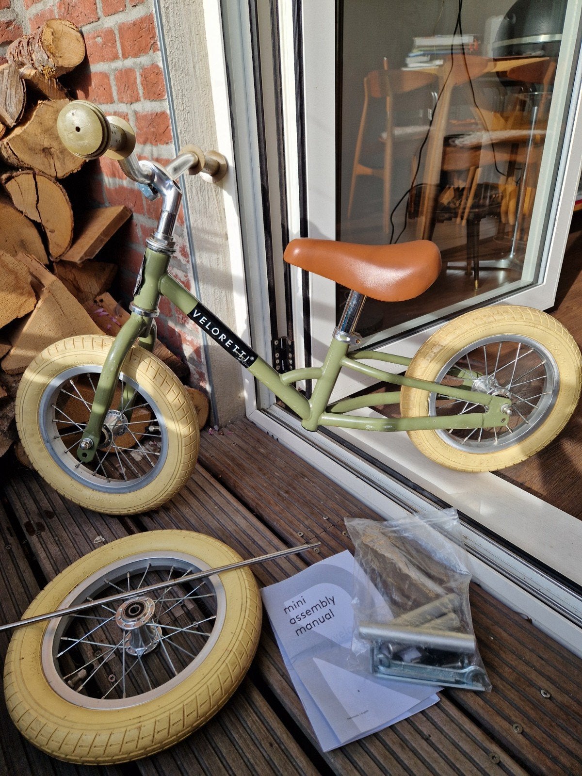 Veloretti mini loopfiets/ driewieler 12 inch - Groen met bru