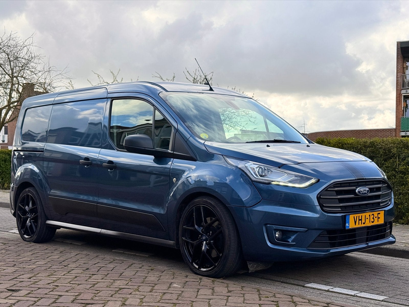 Ford Transit Connect L2 automaat carplay betimmering, Auto's, Bestelauto's, Stof, 4 cilinders, Blauw, Origineel Nederlands