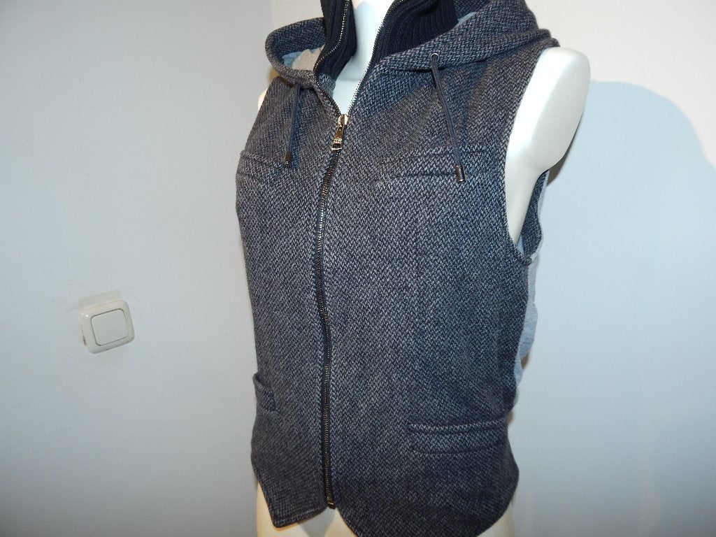 Dolce & Gabbana fijne bodywarmer kraag capuchon najaar IT46, Kleding | Dames, Bodywarmers, Maat 38/40 (M), Dolce & Gabbana, Meerkleurig