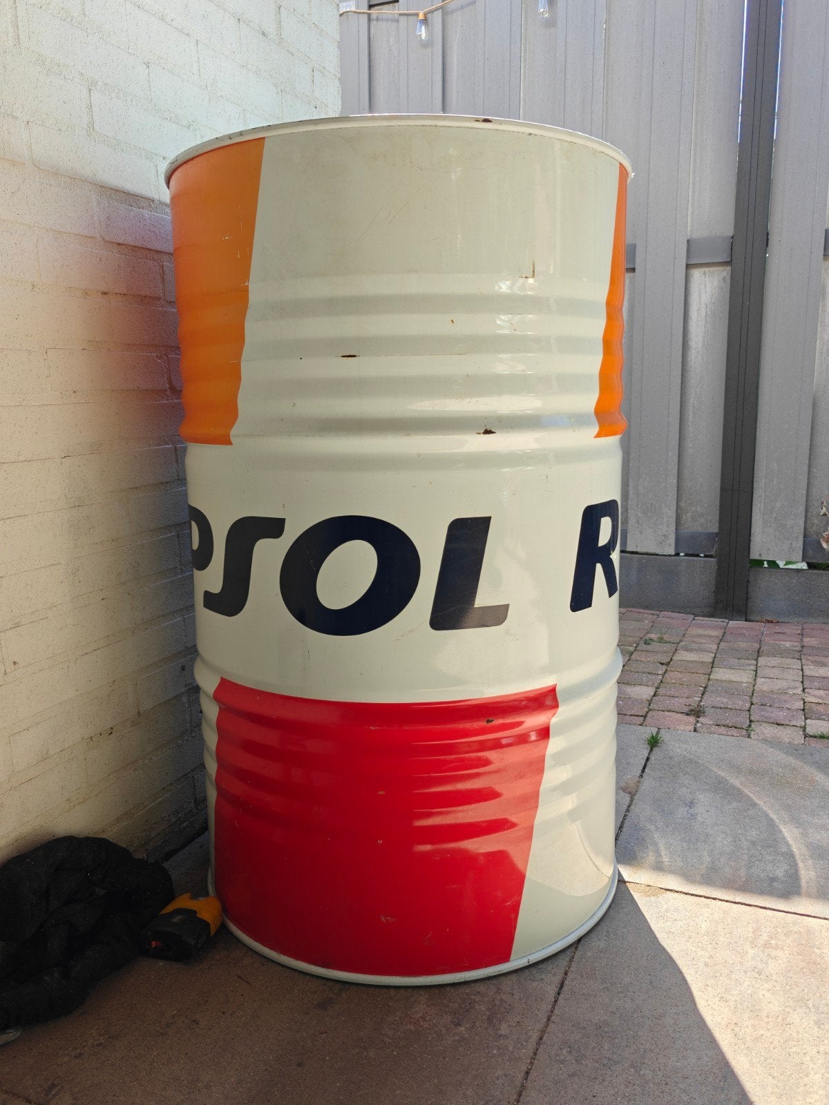 Repsol olievat, Ophalen