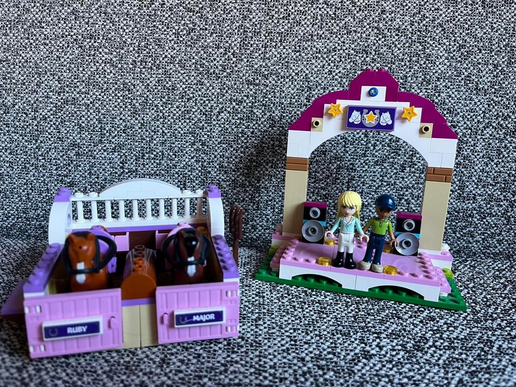 Lego friends paarden, Ophalen, Zo goed als nieuw