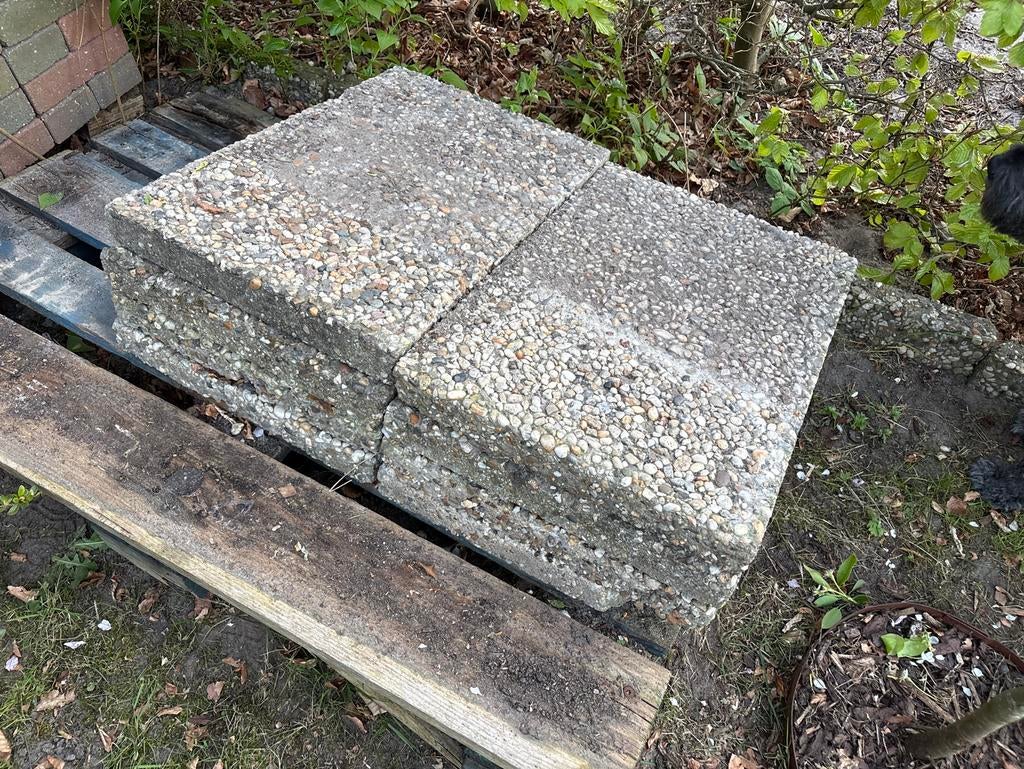 Grindtegels 40x60 8stuks gratis af te halen., Tuin en Terras, Tegels en Klinkers, Ophalen, Gebruikt, Beton, Terrastegels