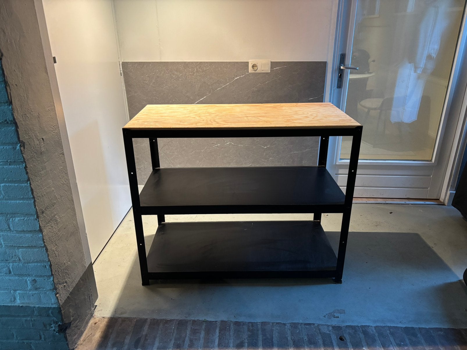 BROR Werkbank, zwart/grenen triplex, 110x55 cm, Ophalen, Gebruikt, 70 tot 120 cm