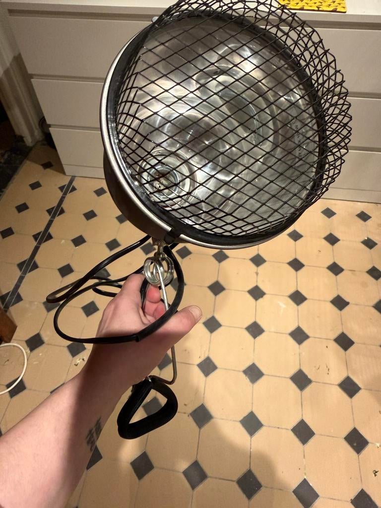 Reptile lamp holder, Dieren en Toebehoren, Ophalen, Zo goed als nieuw