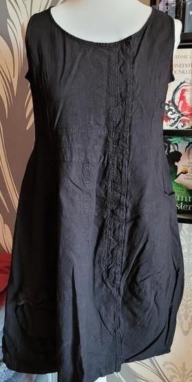 Rundholz jurk, Kleding | Dames, Jurken, Zo goed als nieuw, Maat 38/40 (M), Zwart, Onder de knie, Verzenden