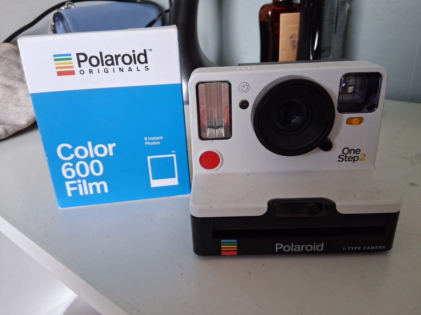 Polaroid OneStep 2 Instant Camera met Color 600 Film, Ophalen of Verzenden, Zo goed als nieuw, Polaroid, Polaroid