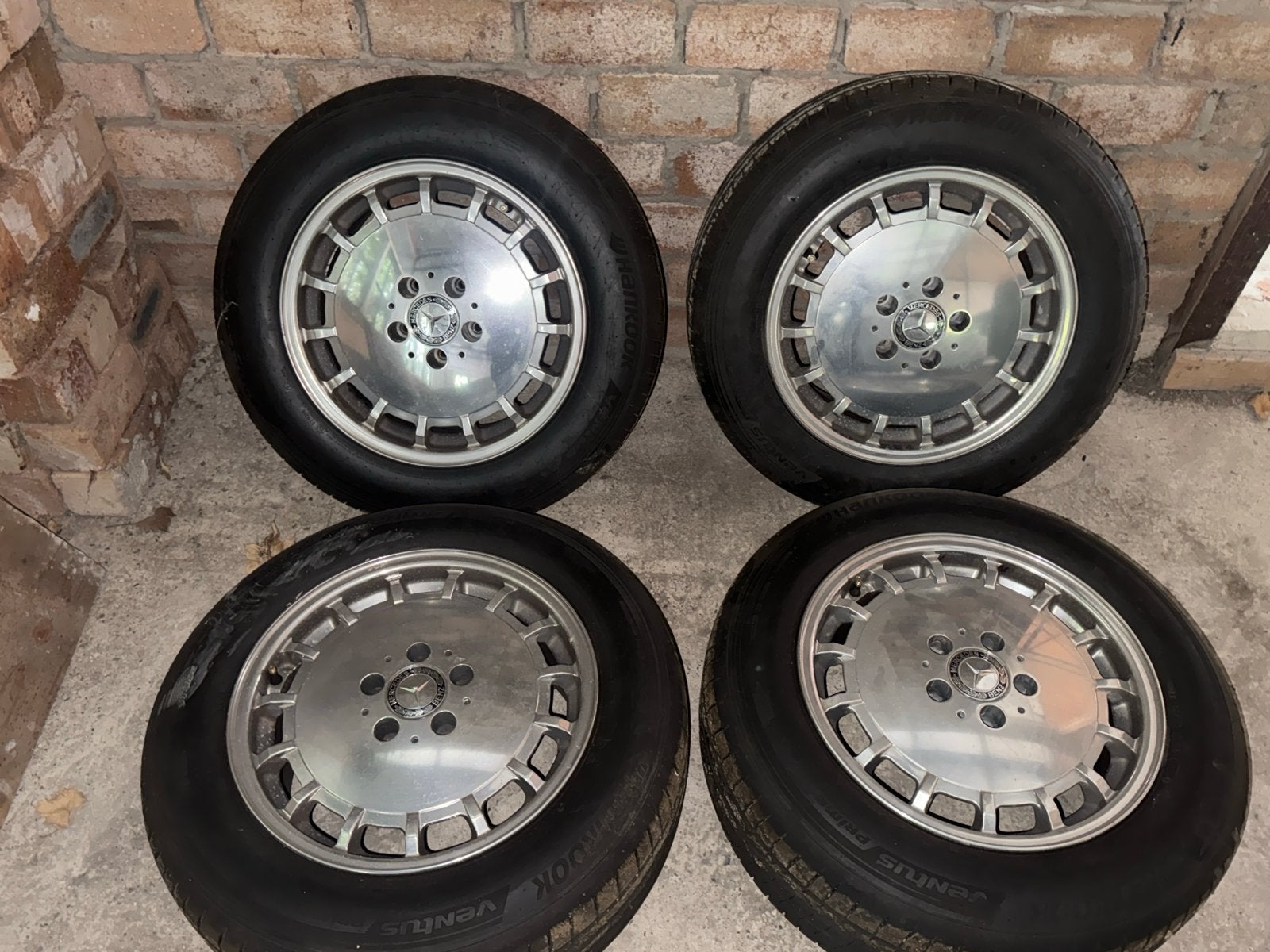 Zeldzame 16 inch mercedes putdeksels, Auto-onderdelen, Ophalen, Overige, Gebruikt, 16 inch