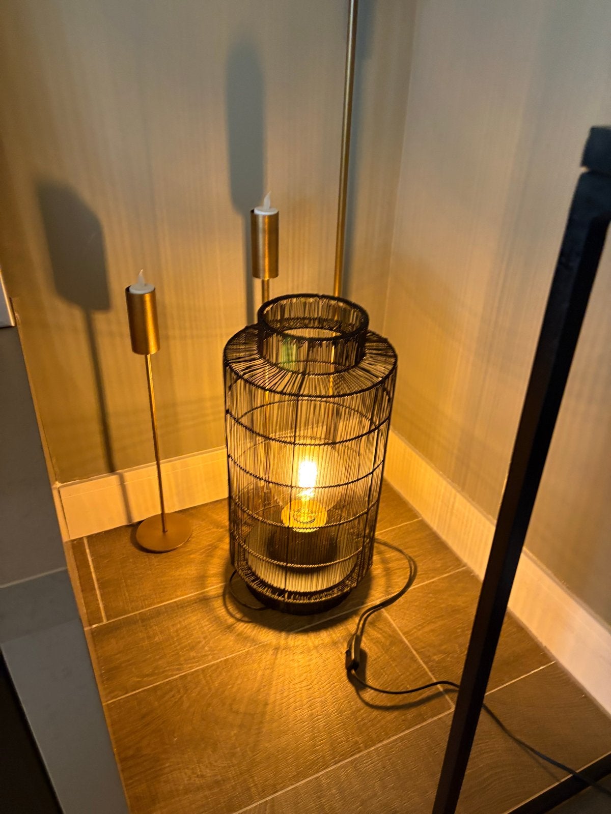 Moderne metalen draadlamp - sfeervolle verlichting, Ophalen, E27 (groot), Zo goed als nieuw, Minder dan 100 cm