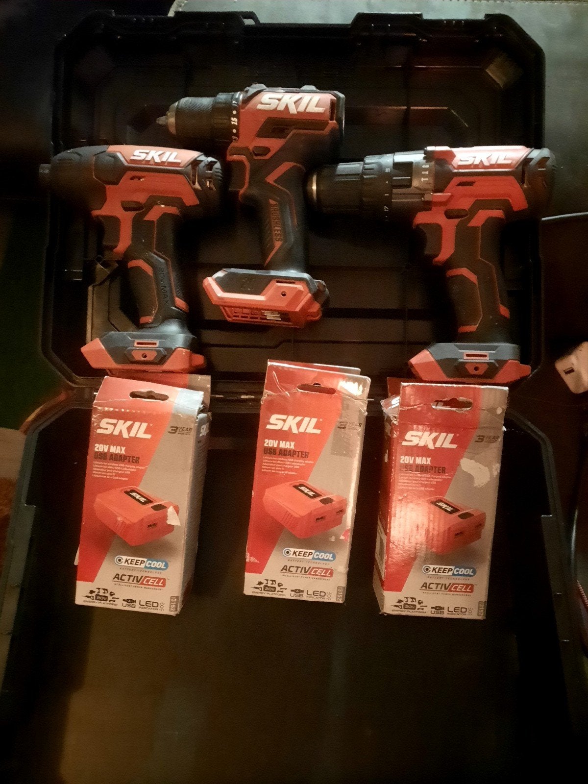 SKIL Gereedschapset: 3 Machines, 3 Opladers in Koffer, Doe-het-zelf en Verbouw, Ophalen of Verzenden, Nieuw, Boor- en Schroefmachine