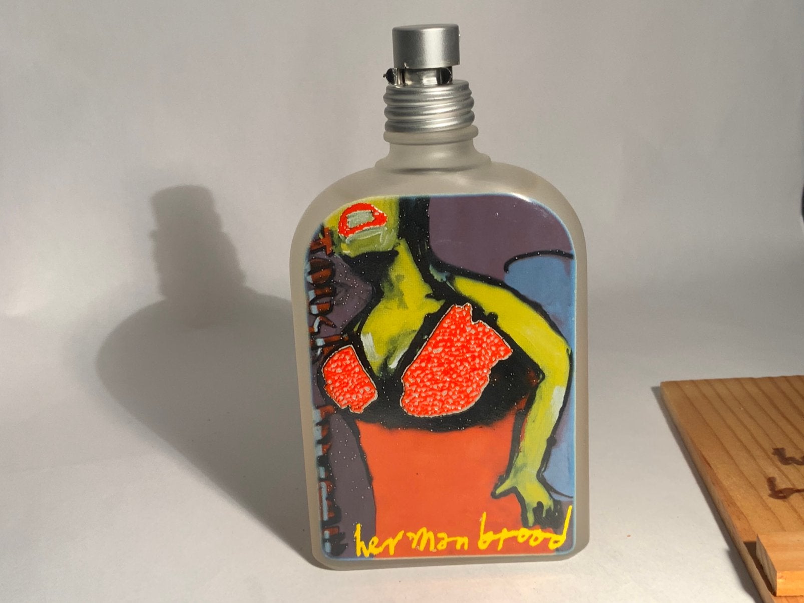 Herman Brood Eau de Toilette 100 ml Nieuw in  houten kist, Ophalen of Verzenden, Nieuw, Parfumfles