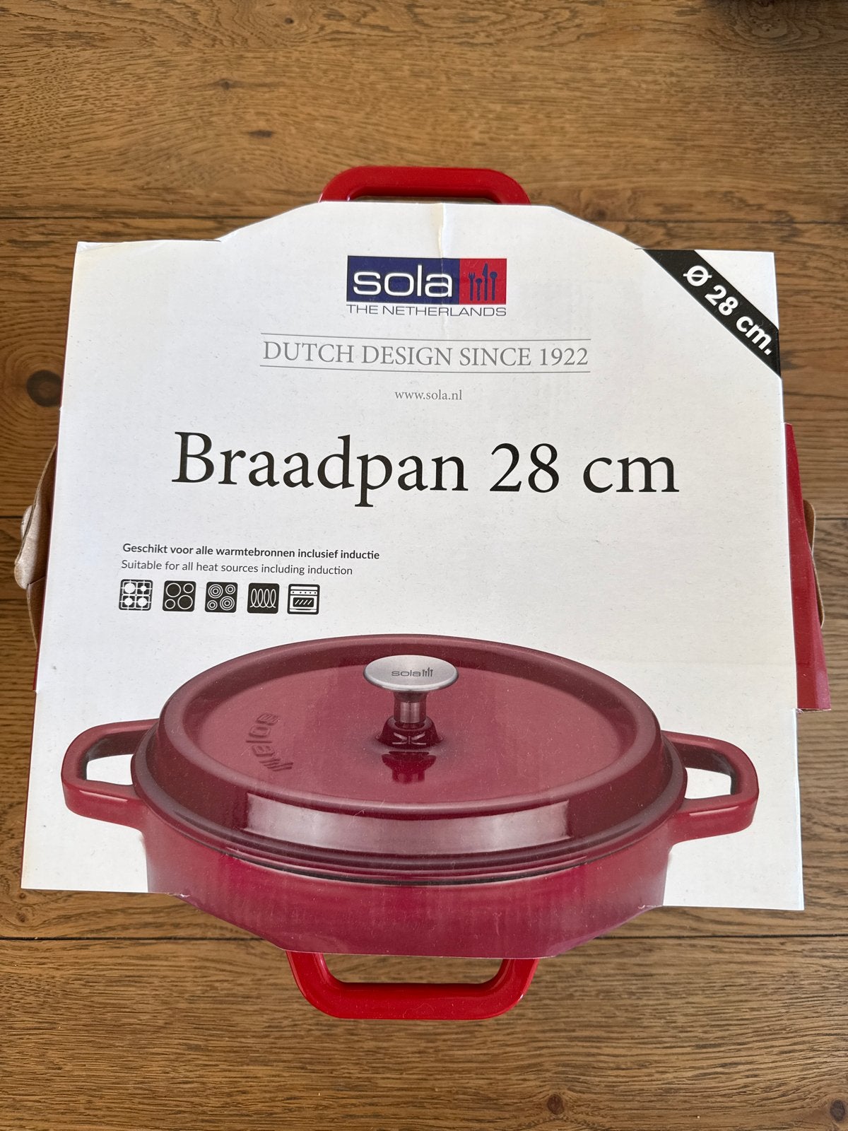 Sola Emaille Braadpan 28 cm - Nieuw in doos, Huis en Inrichting, Keuken | Potten en Pannen, Nieuw, Ophalen of Verzenden, Geschikt voor inductie