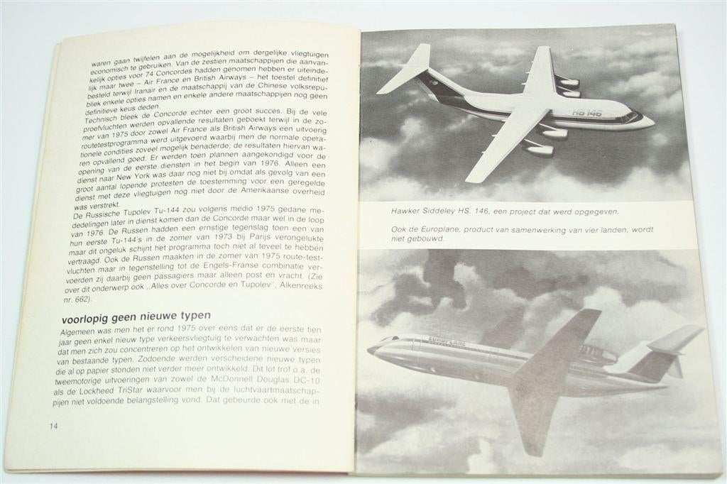 Luchtvaart 1976 —Jaaroverzicht Civiele, Militaire Luchtvaart, Verzamelen, Gebruikt, Schaalmodel, -, -