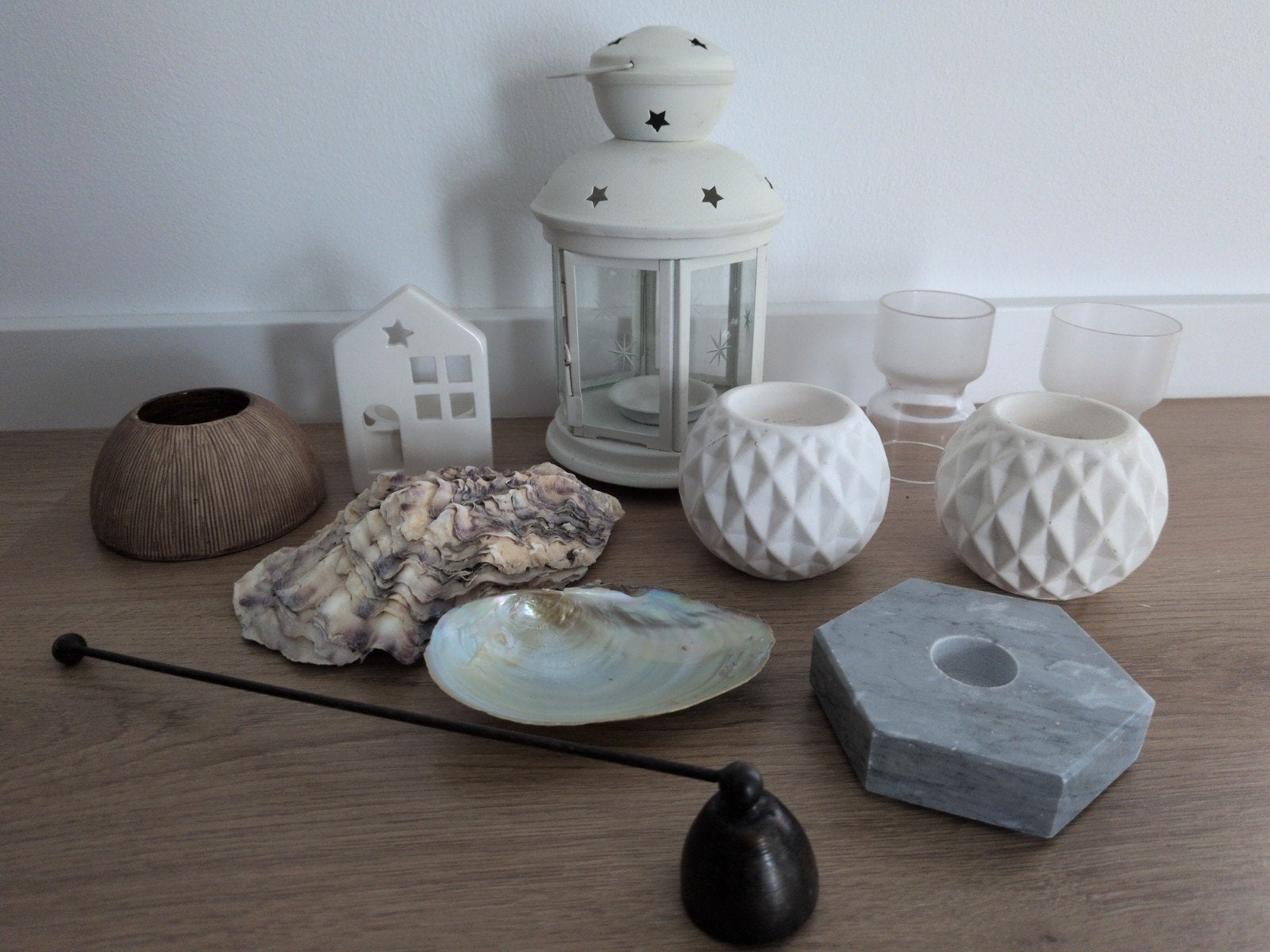 Decoratie set: Lantaarn,  schelpen, kandelaars, kaarsendover, Ophalen of Verzenden, Zo goed als nieuw, Wit