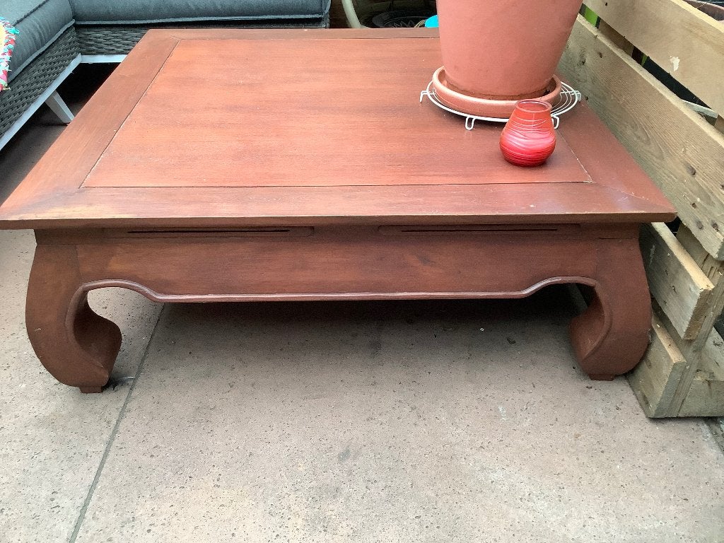 Opium salontafel 100 x 100 cm kleur: bruin Bieden., Ophalen, Gebruikt, 50 tot 100 cm, Kan zowel bij een klassiek als modern interieur.
