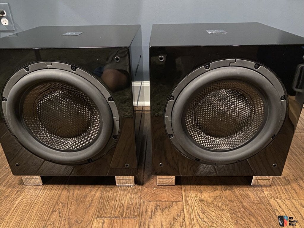 rel subwoofer  528  se  carbon  special editie, Audio, Tv en Foto, Subwoofer, Zo goed als nieuw, 120 watt of meer, Ophalen