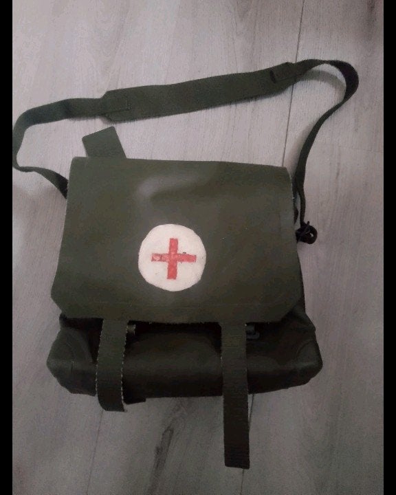 Leger waterdichte pukkel ransel (medic), Ophalen of Verzenden, Landmacht, Nederland, Overige typen